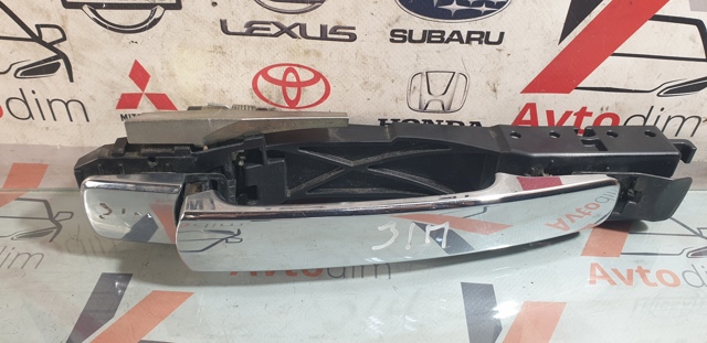 NISSAN 82610JG00A Держатель наружной ручки двери задней правой в наличии Ровно