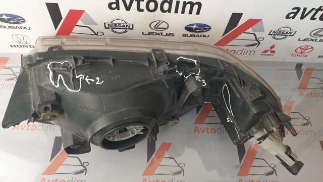 MITSUBISHI 8301A366 Стекло фары правой в наличии Харьков