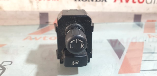 SUBARU 83061FJ000 в наличии Полтава