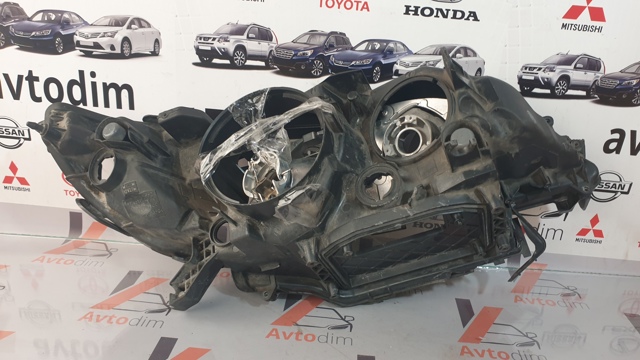 SUBARU 84913AG131 Фара левая в наличии Ровно