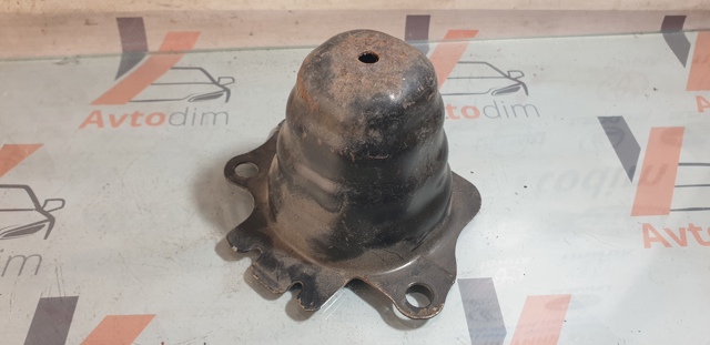 Кронштейн бампера заднего, левый 852138H300 NISSAN