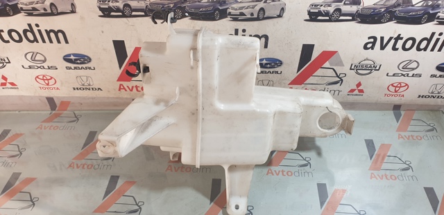 TOYOTA 8531542360 Бачок омывателя в наличии Днепр