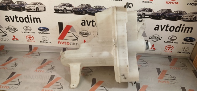 TOYOTA 8531542360 Бачок омывателя стекла в наличии Полтава