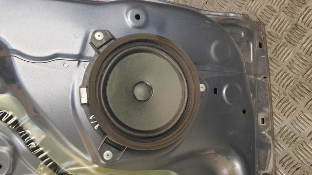 8616052330 TOYOTA Динамик передней двери купить в Павлоград