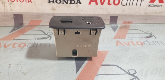SUBARU 86257AJ220 в наличии Кривой Рог