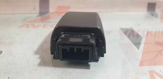 86516AJ001 SUBARU купить в Тернополь