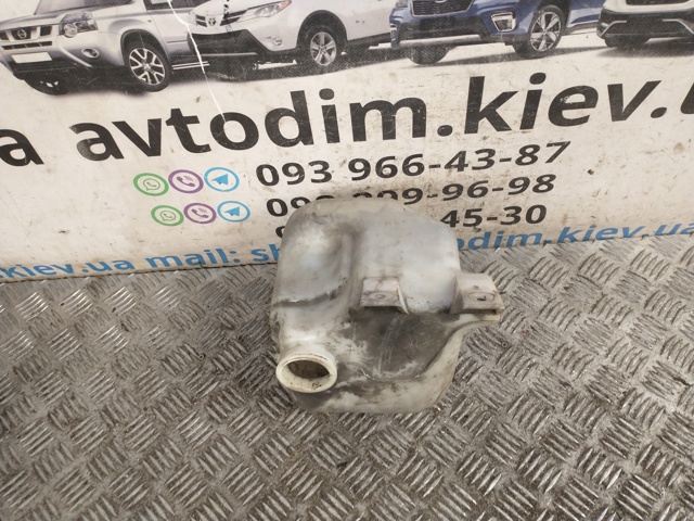 86610FC011 SUBARU Бачок омывателя купить в Павлоград