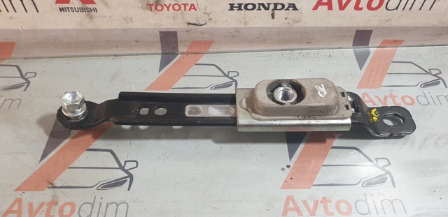 NISSAN 878243U000 в наличии Киев