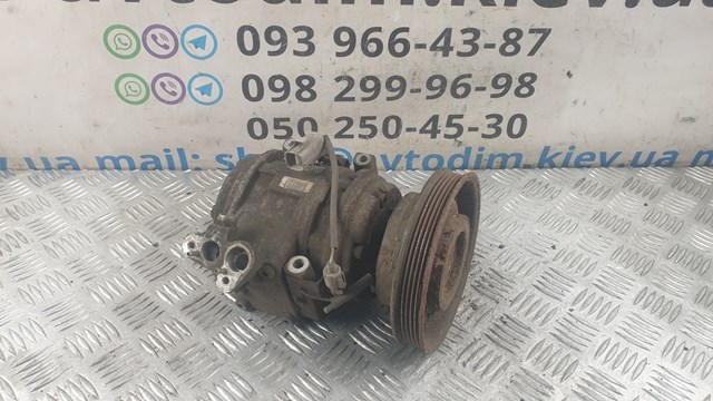 Компрессор климатической установки 883202B350 TOYOTA