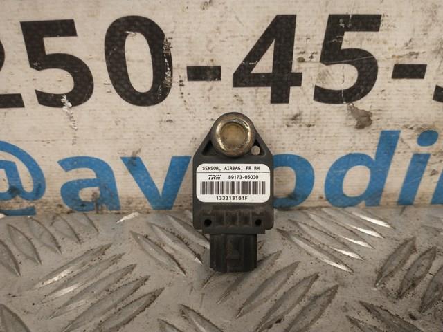 Датчик Айрбег передний 8917305030 TOYOTA