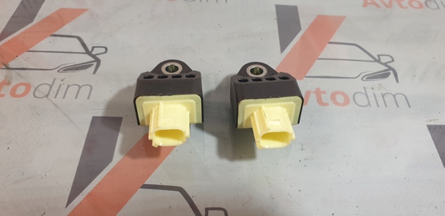 8917319465 TOYOTA Датчик удара купить в Львов