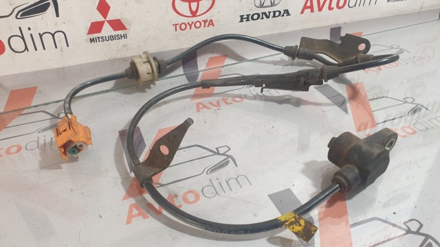Сенсор АБС 8954305040 TOYOTA