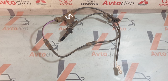 Задний левый датчик АБС 8954648070 TOYOTA