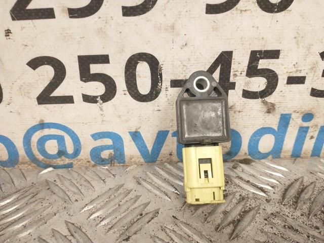 8983305010 TOYOTA Датчик удара купить в Киев