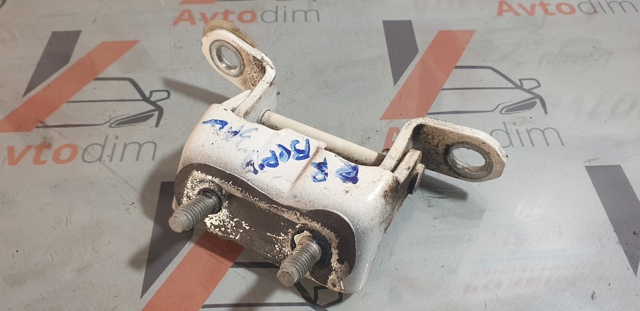 904001KA0A NISSAN Петля двери задней (багажной 3/5-й) купить в Запорожье