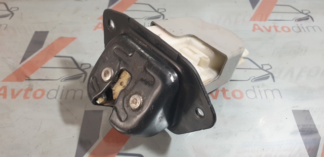 NISSAN 90502JG00A Замок багажника в наличии Каменское