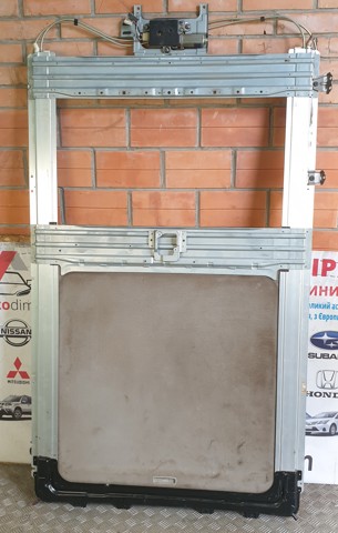 NISSAN 912108H310 Крышка люка крыши в наличии Хмельницкий
