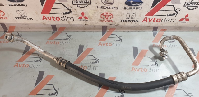Трубка кондиционера от компрессора к радиатору 92490JG700 NISSAN