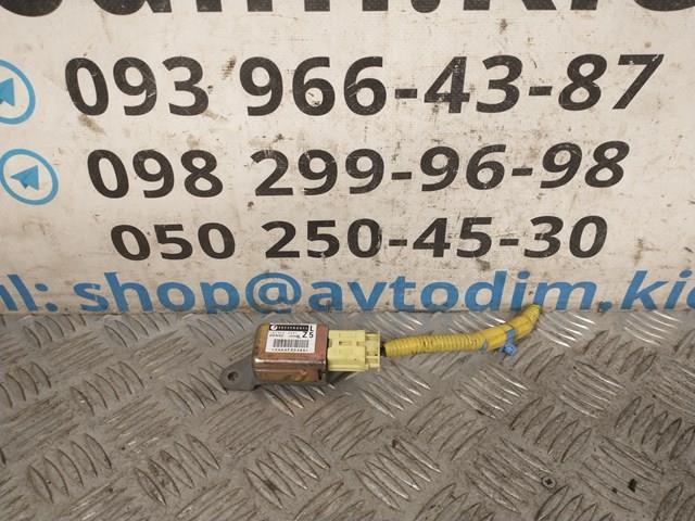 SUBARU 98235AG011 Датчик удара в наличии Каменское