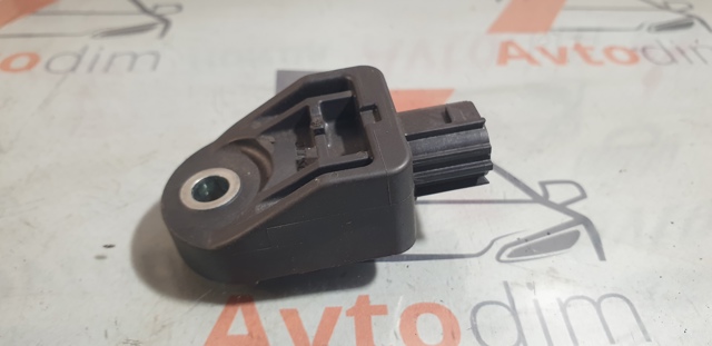 SUBARU 98237YC010 в наличии Украина