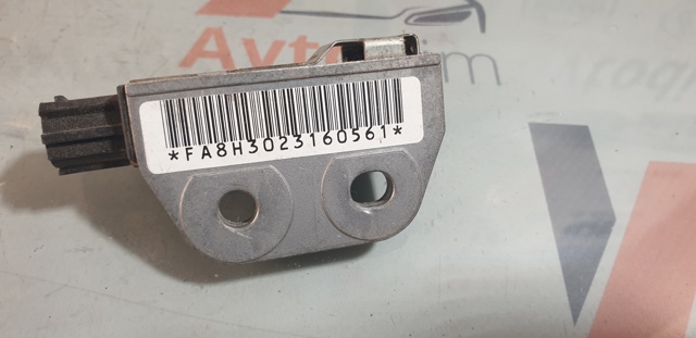 98831CN025 NISSAN Датчик удара купить в Кривой Рог