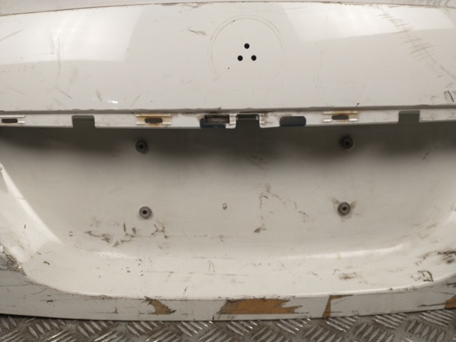 MERCEDES A2167500075 Крышка багажника в наличии Чернигов