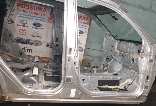 Проем передней правой двери G6032JG0MA NISSAN