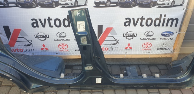 NISSAN G64121KAMA Порог внешний правый в наличии Ровно