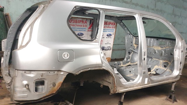 G8100JG0MA Крыло заднее правое купить Чернигов