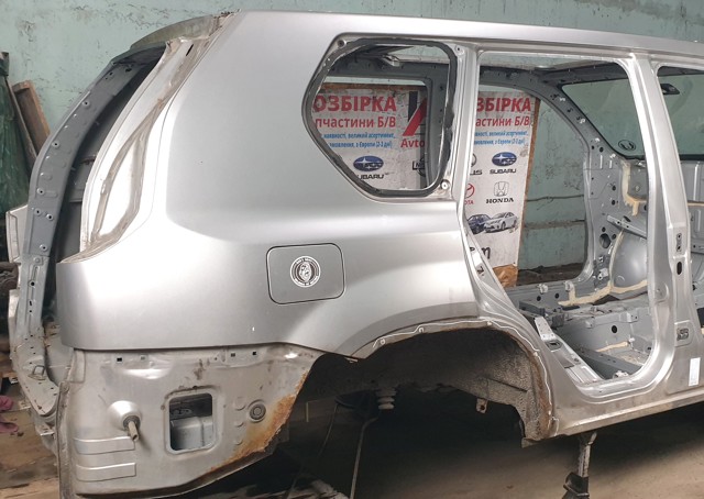 NISSAN G8100JG0MA Крыло заднее правое в наличии Полтава