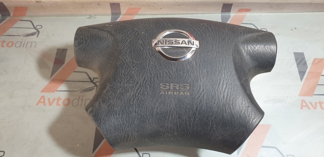 Подушка AIRBAG водительская K851M8H800 NISSAN