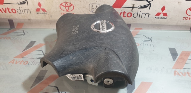 NISSAN K851M8H800 Подушка безопасности водителя в наличии Львов