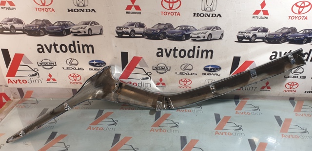 MAZDA KB8A507K1 Молдинг решетки радиатора левый в наличии Черкассы