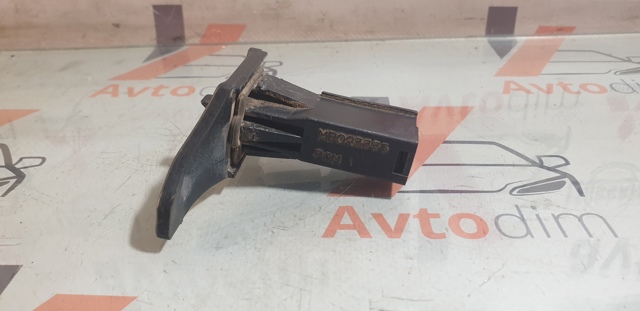 MITSUBISHI MB023335 Замок открывания лючка бензобака в наличии Каменское