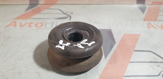 Опора амортизатора MB515579 MITSUBISHI