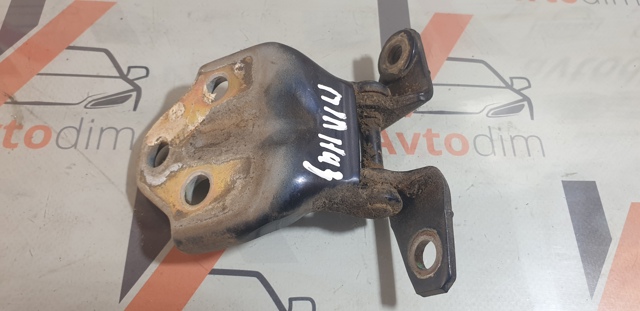 MB574274 MITSUBISHI Петля двери передней правой купить в Киев