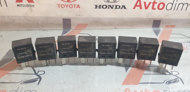MITSUBISHI MB953382 Реле стартера в наличии Полтава