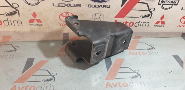 MITSUBISHI MD759723 Кронштейн подушки КПП в наличии Киев