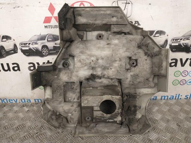 ME203821 MITSUBISHI Крышка двигателя купить в Полтава