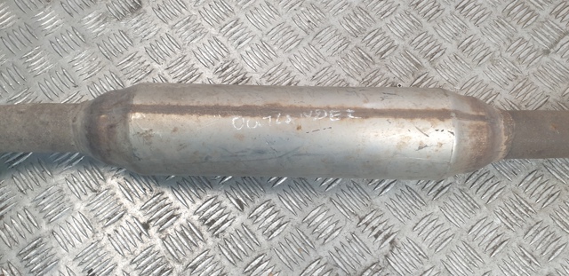 MITSUBISHI MN135647 Центральная часть глушителя в наличии Николаев