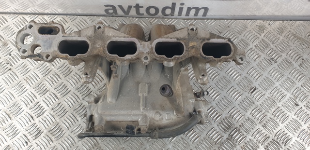 Впускной коллектор MN143750 MITSUBISHI