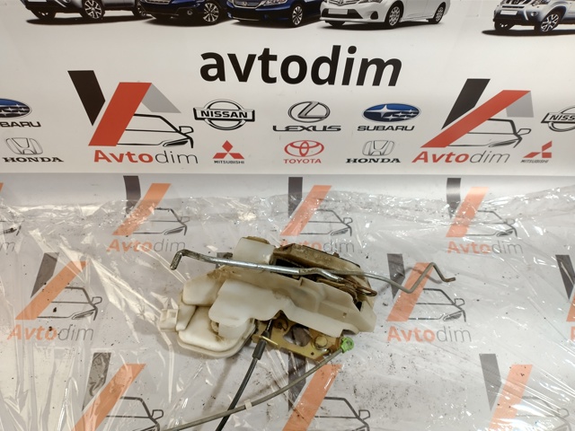 MITSUBISHI MN159236 Замок передней правой двери в наличии Ровно