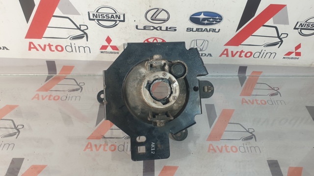 Противотуманка правая MN161102 MITSUBISHI