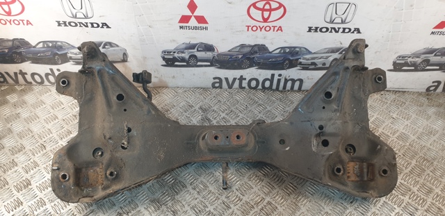 MITSUBISHI MR102411 Подрамник передний в наличии Сумы