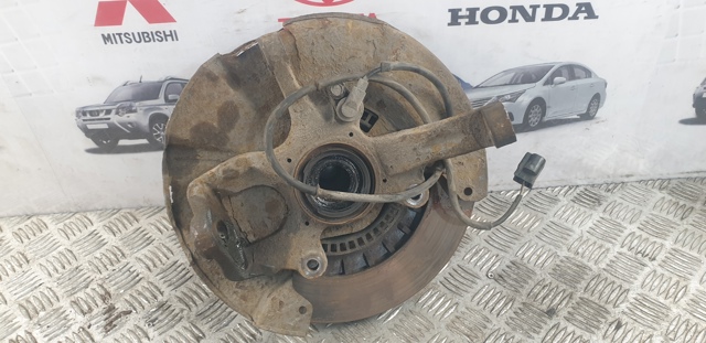 MITSUBISHI MR113895 Цапфа передняя правая в наличии Одесса