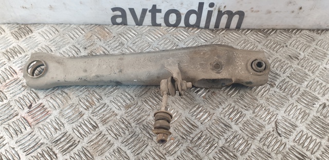 Балансир задний нижний, правый MR171308 MITSUBISHI