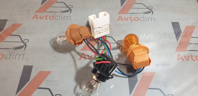 Стоп задний MR179508 MITSUBISHI