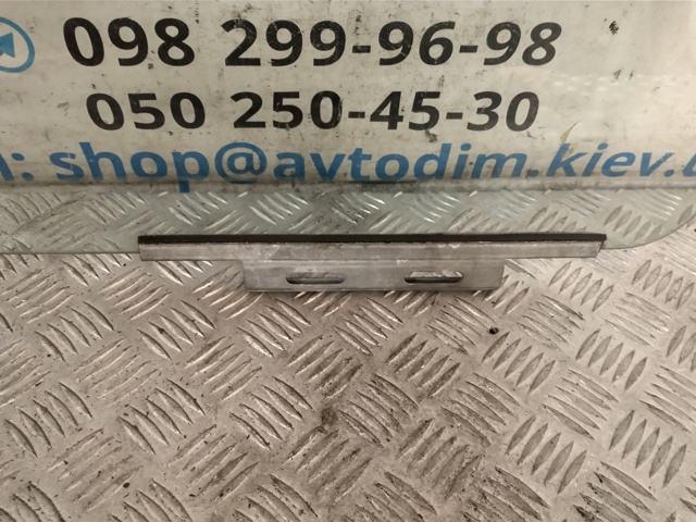 MR237925 MITSUBISHI Стекло двери задней левой купить в Днепр