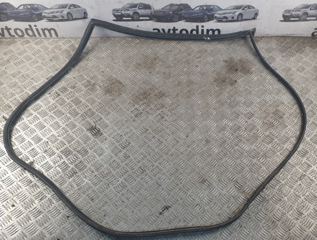 MITSUBISHI MR237973 Уплотнитель двери задней левой (на двери) в наличии Днепр