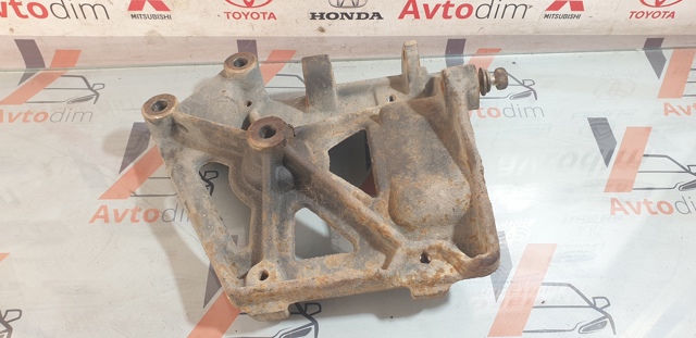 MITSUBISHI MR240427 в наличии Запорожье